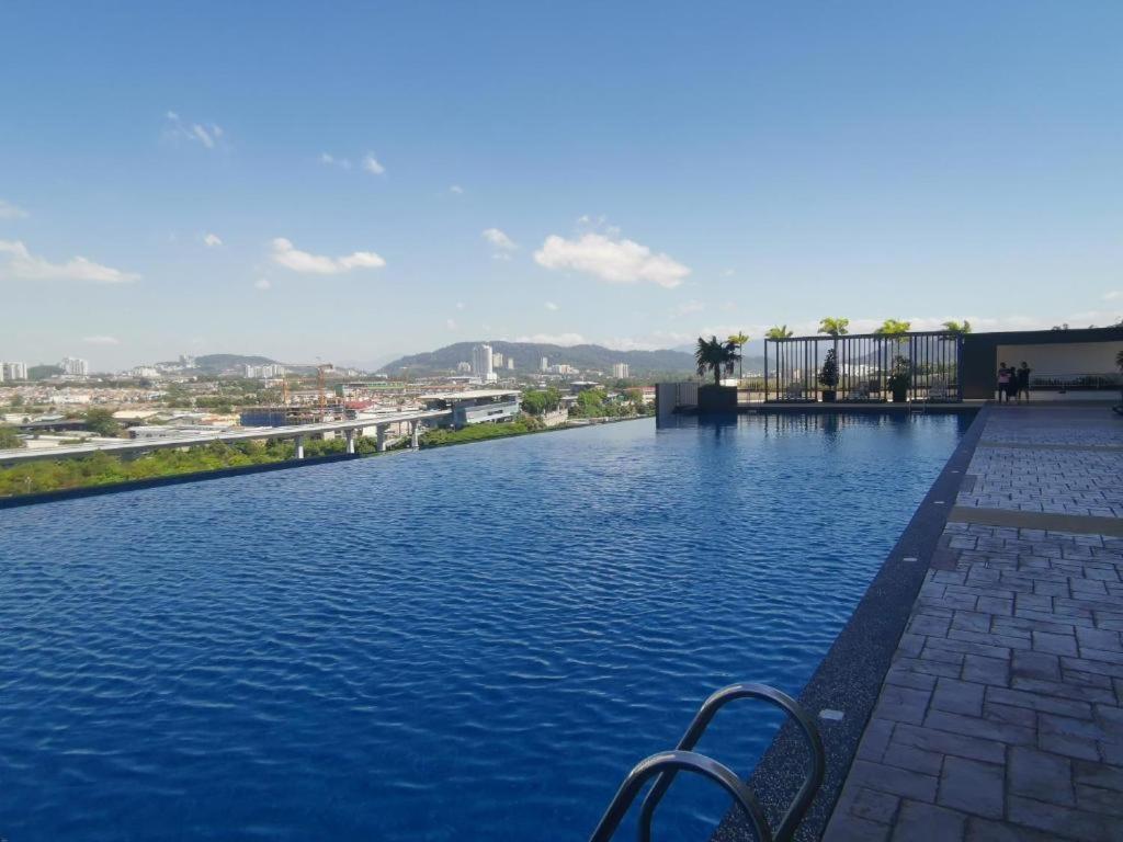 Landmark Residence 2 Service Apartment 5Min To Mrt 20Min To Kl Каджанг Екстериор снимка