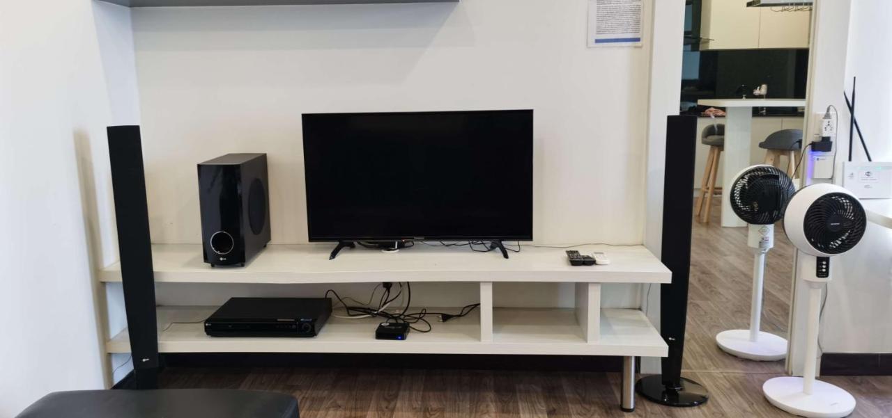 Landmark Residence 2 Service Apartment 5Min To Mrt 20Min To Kl Каджанг Екстериор снимка
